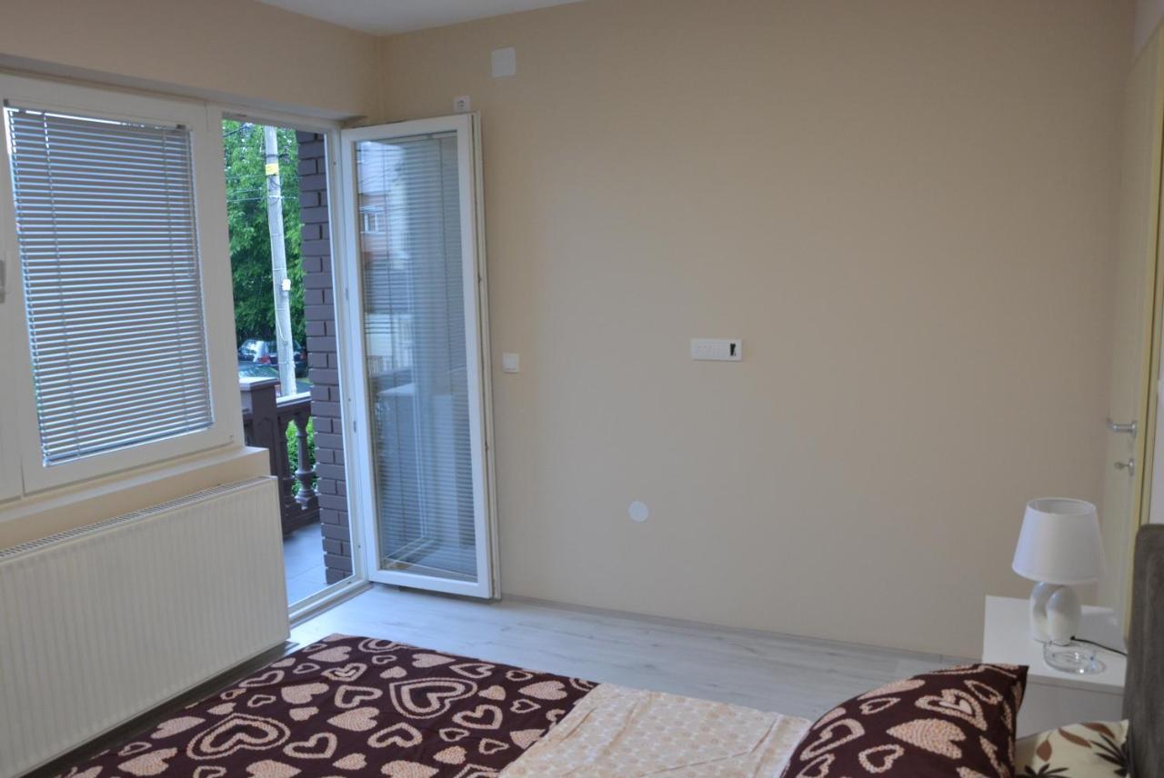 Garden Apartmani ヤゴディナ エクステリア 写真