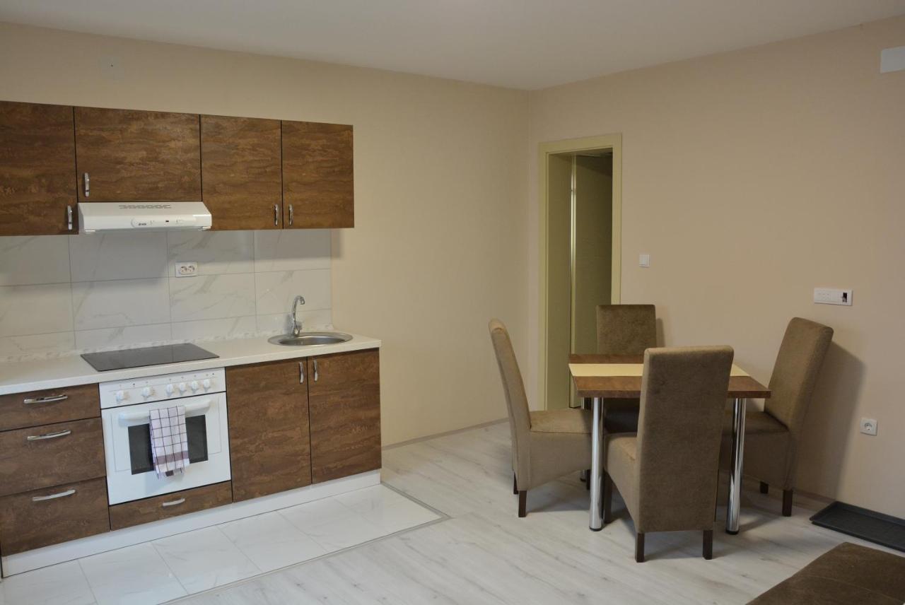Garden Apartmani ヤゴディナ エクステリア 写真