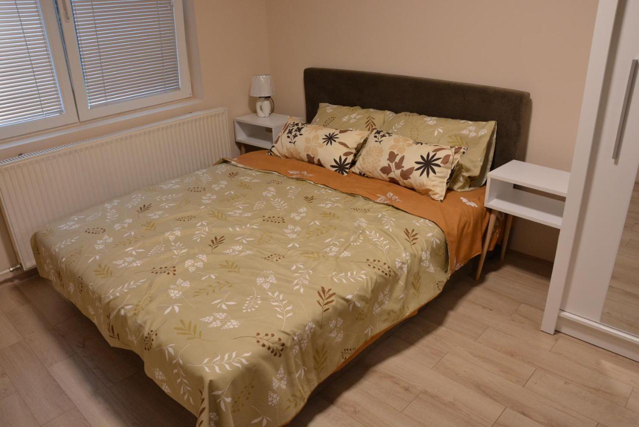 Garden Apartmani ヤゴディナ エクステリア 写真